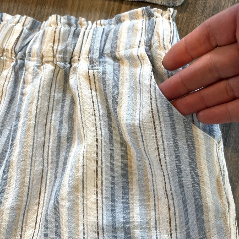 Girls Tahari Girl Blue & White Striped Smocked Top & Shorts Set Size 10